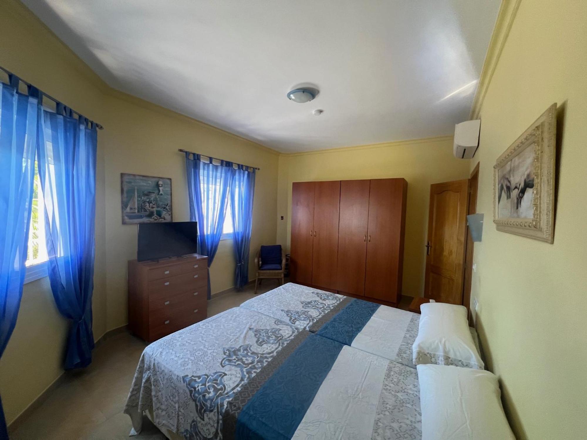 Villa Camakini With Heated Pool And Sea View Аренас Экстерьер фото