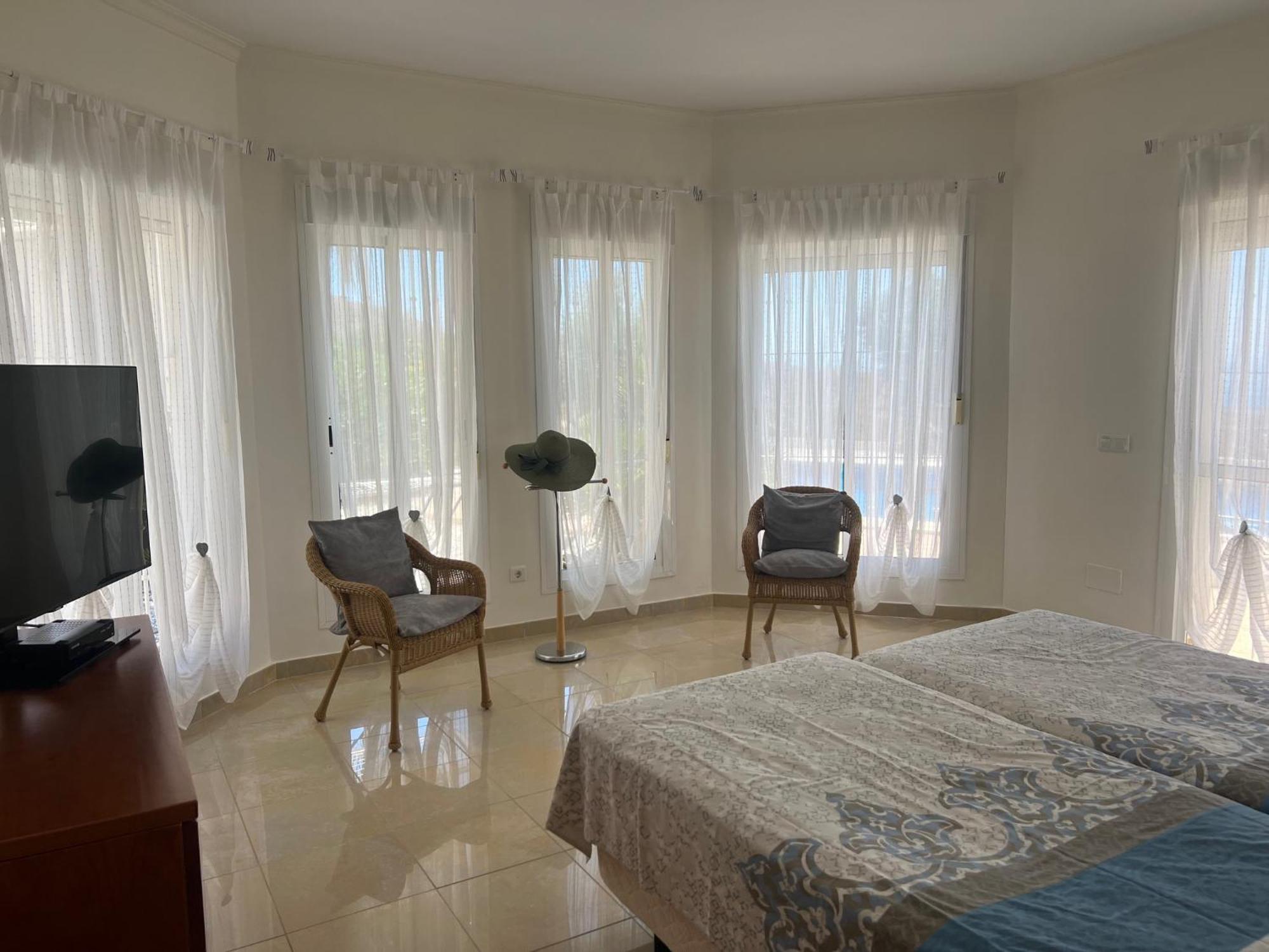 Villa Camakini With Heated Pool And Sea View Аренас Экстерьер фото
