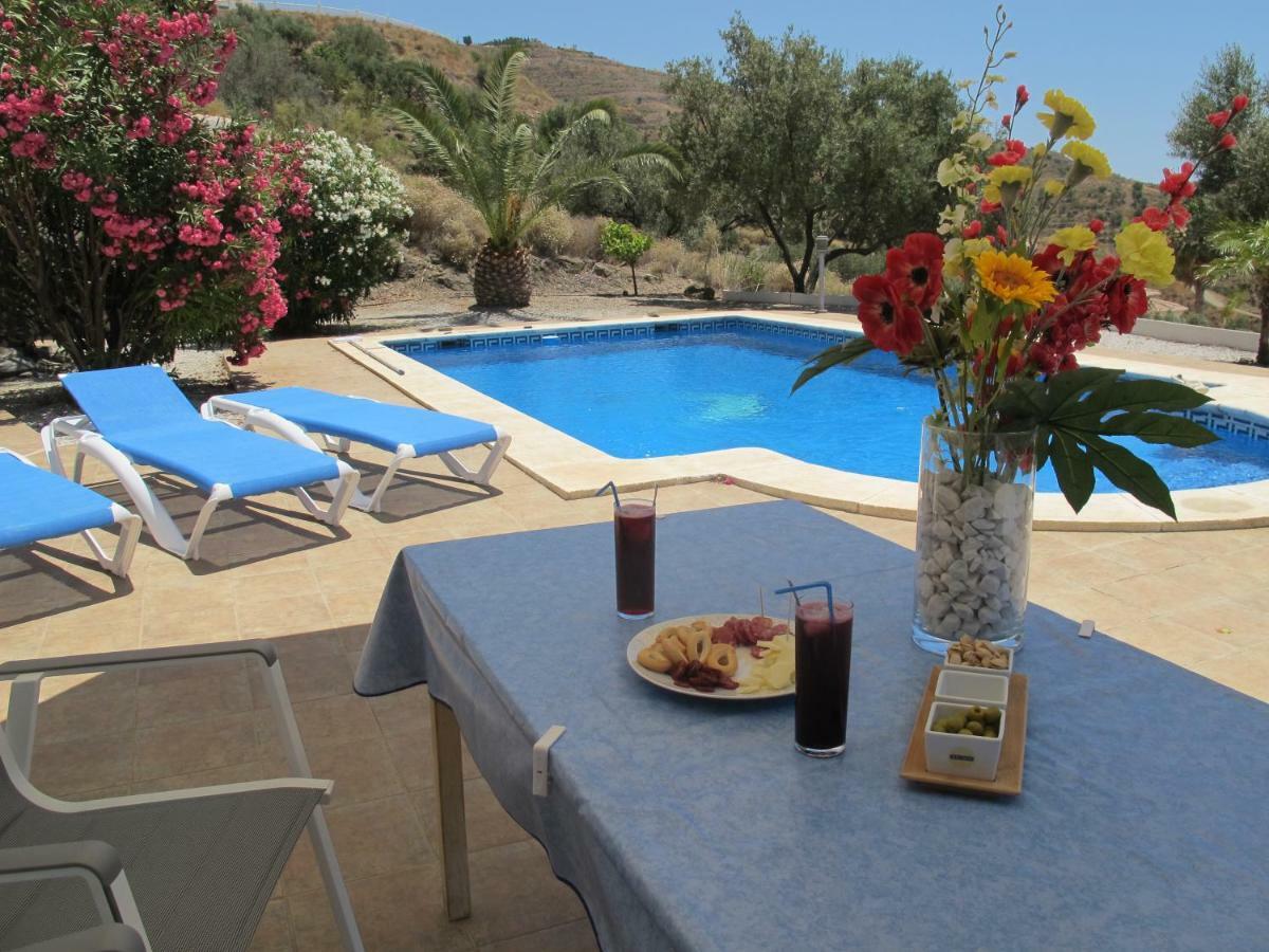 Villa Camakini With Heated Pool And Sea View Аренас Экстерьер фото